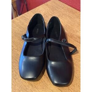 Forever 21 Mary Jane Flats - Black - Women's Size 10